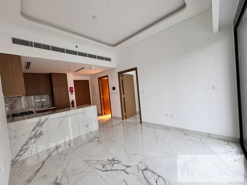 •Distress Deal•Bellow OP•Specious Layout•Investor deal•
