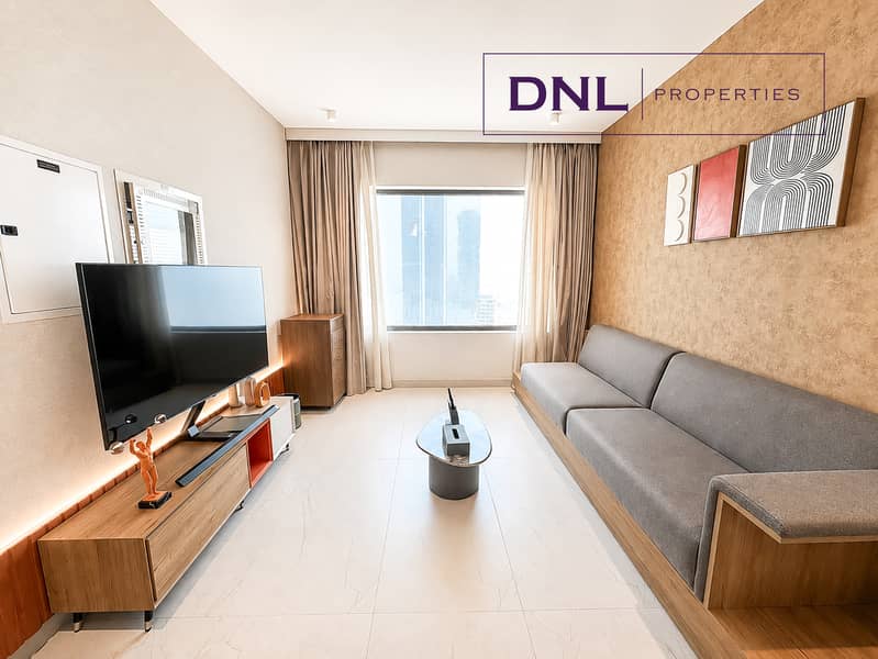 Furnished // Ready // Marina Sky Line